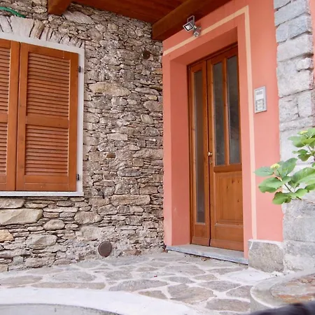 Casa Patrizia * Sueglio